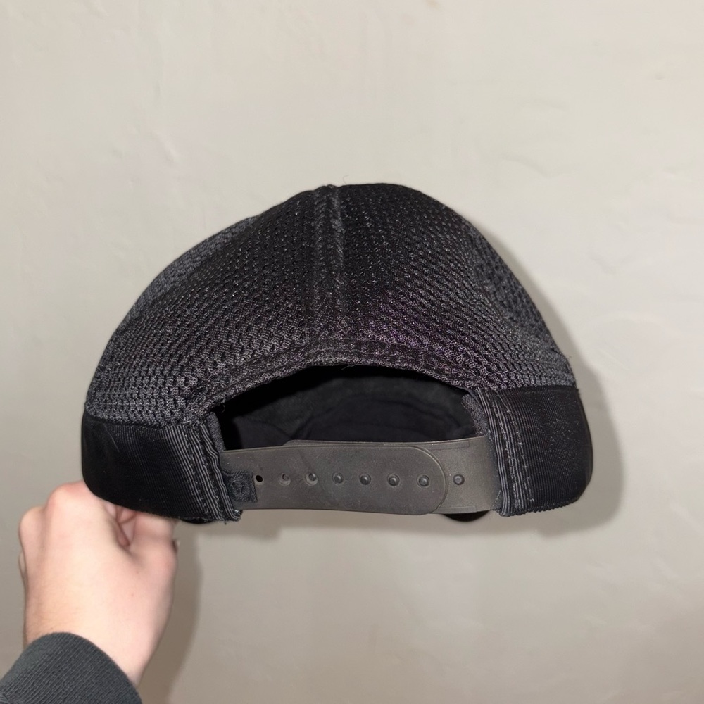 Lululemon Dash & Splash Pixel Haze Mesh Patterned Cap - Picture 6 of 9